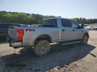 2020 Ford F-250 XL z VIN 1FT7W2BN1LEC69407, wystawiony jako Copart lot #52393575 z przebiegiem Nie podano mil oraz Szkoda całkowita • Salvage title. Historia ofert i sprzedaży dostępna na DreamBid. Obrazek 3.
