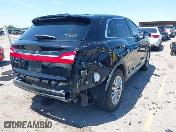 2017 Lincoln MKX Select z VIN 2LMPJ6KR2HBL50153, wystawiony jako IAAI lot #42187451 z przebiegiem 66 385 mil mil oraz . Historia ofert i sprzedaży dostępna na DreamBid. Obrazek 4.