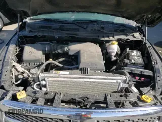 2023 Ram 1500 SLT z VIN 1C6RR7LG1PS565734, wystawiony jako Copart lot #88766915 z przebiegiem 19 764 mil mil oraz Czysty tytuł • Clean title. Historia ofert i sprzedaży dostępna na DreamBid. Obrazek 14.