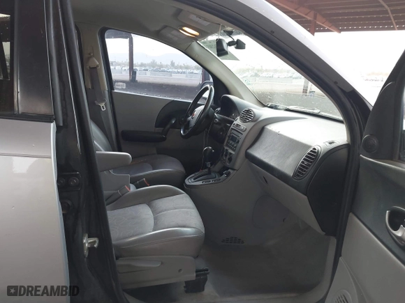 2004 Saturn VUE V6 with VIN 5GZCZ63424S842142, listed as a IAAI auction lot 41562303 with 178,745 mi miles. Bid and sale history available at carsss.com. Image 5.