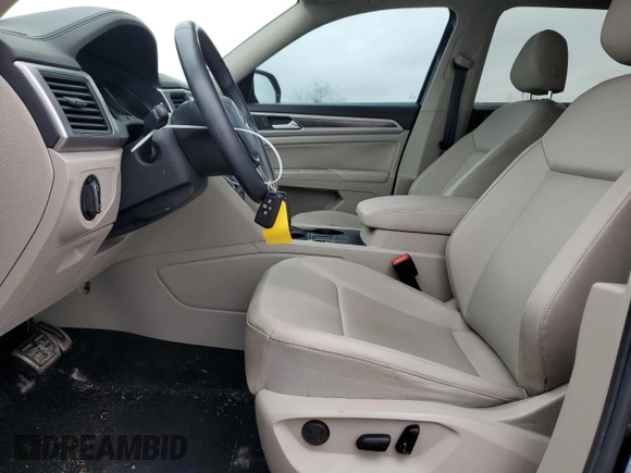 2018 Volkswagen Atlas SE with VIN 1V2FR2CA2JC570337, listed as a Copart auction lot 42166595 with 55,997 mi miles and Salvage title. Bid and sale history available at DreamBid. Image 7.