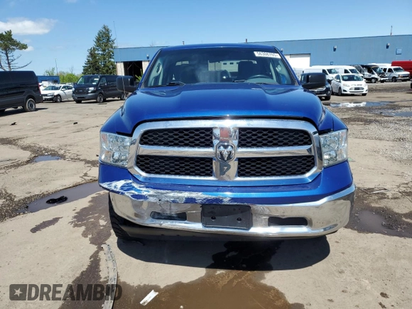 2017 Ram 1500 ST z VIN 1C6RR7FG6HS682111, wystawiony jako Copart lot #56308765 z przebiegiem 61 604 mil mil oraz Szkoda całkowita • Salvage title. Historia ofert i sprzedaży dostępna na DreamBid. Obrazek 5.