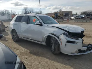 2025 BMW X7 xDrive40i with VIN 5UX23EM03S9Y24904, listed as a Copart auction lot 43940285 with 0 mi miles and Clean Title. Bid and sale history available at carsss.com. Image 4.