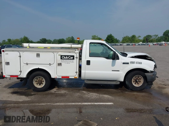 2001 Ford F-350 XL с VIN 1FDSF34FX1ED78415, выставлен на аукционе IAAI как лот 42440102 с пробегом Не указан миль и . История ставок и продаж доступна на DreamBid. Изображение 13.