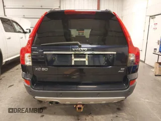 2007 Volvo XC90 I6 with VIN YV4CZ982671353700, listed as a IAAI auction lot 42011095 with 201,566 mi miles and . Bid and sale history available at DreamBid. Image 17.