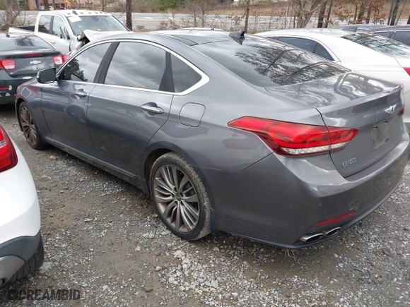 2015 Hyundai Genesis 5.0L with VIN KMHGN4JF7FU076421, listed as a IAAI auction lot 41698201 with 68,672 mi miles. Bid and sale history available at carsss.com. Image 3.