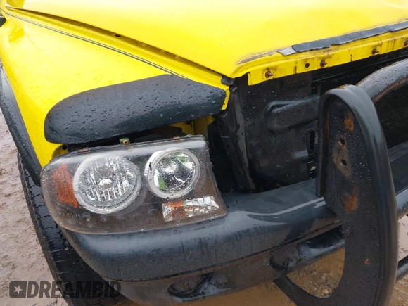 2004 Dodge Dakota Sport z VIN 1D7HG38N64S752270, wystawiony jako IAAI lot #41555599 z przebiegiem 121 283 mil mil oraz . Historia ofert i sprzedaży dostępna na DreamBid. Obrazek 12.