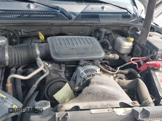 2006 Dodge Dakota SLT z VIN 1D7HE48K96S533601, wystawiony jako IAAI lot #42409723 z przebiegiem 128 591 mil mil oraz . Historia ofert i sprzedaży dostępna na DreamBid. Obrazek 10.