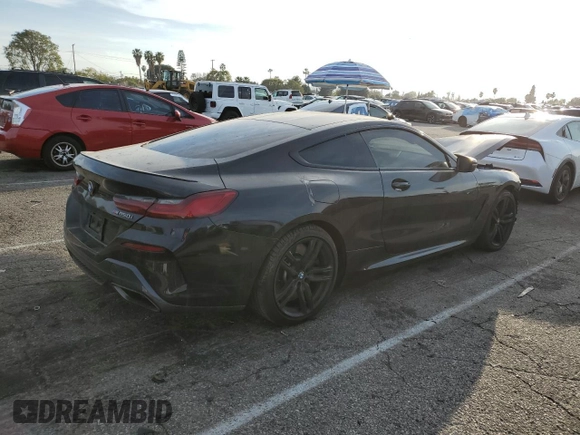 2019 BMW 8 Series M850i xDrive z VIN WBABC4C55KBU95900, wystawiony jako Copart lot #89306305 z przebiegiem Nie podano mil oraz Tytuł czysty. Historia ofert i sprzedaży dostępna na DreamBid. Obrazek 3.
