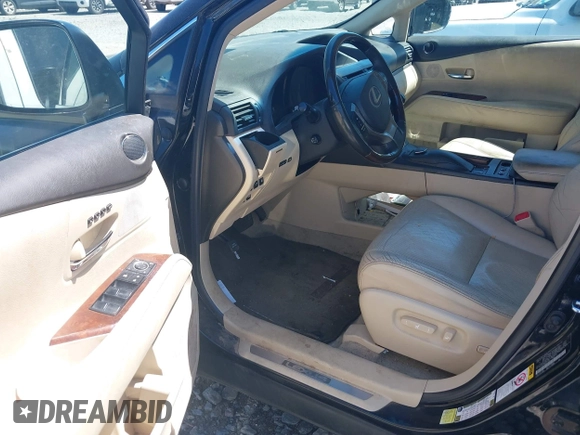2013 Lexus RX 350 z VIN 2T2ZK1BA2DC121228, wystawiony jako IAAI lot #42199619 z przebiegiem 211 616 mil mil oraz . Historia ofert i sprzedaży dostępna na DreamBid. Obrazek 5.