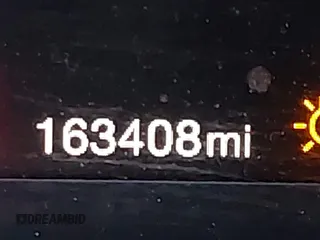 2015 Jeep Renegade Latitude with VIN ZACCJABH3FPC16382, listed as a IAAI auction lot 41858285 with 163,408 mi miles. Bid and sale history available at carsss.com. Image 15.