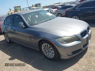 2009 BMW 3 Series 328i with VIN WBAPH77509NM47233, listed as a IAAI auction lot 42862161 with 136,165 mi miles and . Bid and sale history available at DreamBid. Image 1.