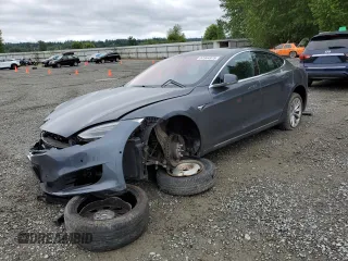 2019 Tesla Model S 75D z VIN 5YJSA1E23KF312145, wystawiony jako Copart lot #57344975 z przebiegiem 33 092 mil mil oraz Szkoda całkowita • Salvage title. Historia ofert i sprzedaży dostępna na DreamBid. Obrazek 1.