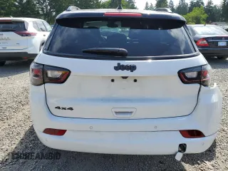 2024 Jeep Compass Limited with VIN 3C4NJDCN2RT135322, listed as a Copart auction lot 59387135 with 3,403 mi miles and Salvage title. Bid and sale history available at DreamBid. Image 6.