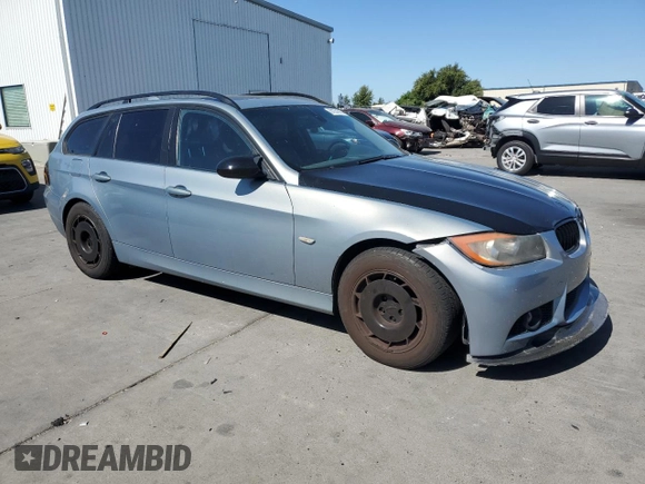 2007 BMW 3 Series 328xi z VIN WBAVT73597FZ36409, wystawiony jako Copart lot #61231975 z przebiegiem 236 005 mil mil oraz Szkoda całkowita • Salvage title. Historia ofert i sprzedaży dostępna na DreamBid. Obrazek 4.
