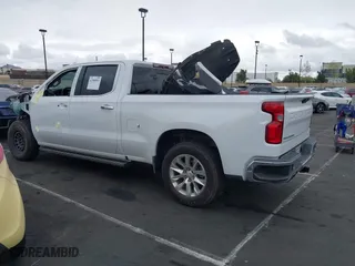 2019 Chevrolet Silverado 1500 LTZ with VIN 1GCUYGEL3KZ324466, listed as a IAAI auction lot 41988993 with 86,721 mi miles. Bid and sale history available at carsss.com. Image 15.