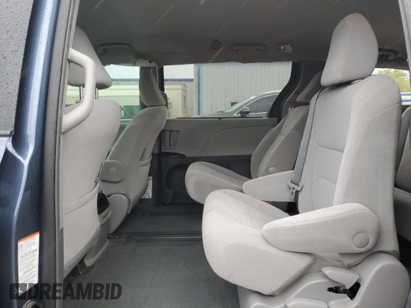 2017 Toyota Sienna LE Auto Access Seat with VIN 5TDKZ3DC7HS839088, listed as a Copart auction lot 47699525 with 63,466 mi miles and Salvage Title. Bid and sale history available at carsss.com. Image 11.