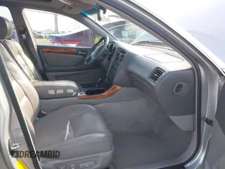 2000 Lexus GS 300 with VIN JT8BD68S1Y0089206, listed as a IAAI auction lot 41895037 with 267,576 mi miles and . Bid and sale history available at DreamBid. Image 5.