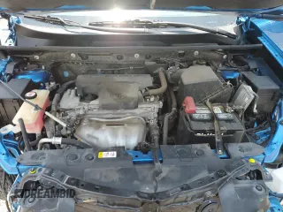 2018 Toyota RAV4 XLE z VIN JTMWFREV6JJ198161, wystawiony jako Copart lot #60288815 z przebiegiem 52 231 mil mil oraz Szkoda całkowita • Salvage title. Historia ofert i sprzedaży dostępna na DreamBid. Obrazek 12.