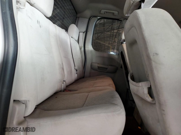 2008 Chevrolet Silverado 2500HD Work Truck with VIN 1GCHC29K28E115109, listed as a Copart auction lot 43336925 with 266,669 mi miles and Salvage Title. Bid and sale history available at carsss.com. Image 10.