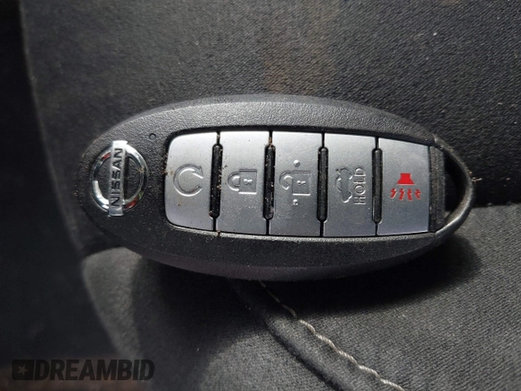 2019 Nissan Altima 2.5 SV with VIN 1N4BL4DV5KC168351, listed as a IAAI auction lot 41942156 with 82,095 mi miles. Bid and sale history available at carsss.com. Image 11.