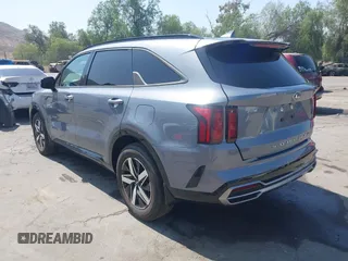 2021 Kia Sorento S with VIN 5XYRL4LCXMG073937, listed as a IAAI auction lot 42595810 with 71,507 mi miles and . Bid and sale history available at DreamBid. Image 3.