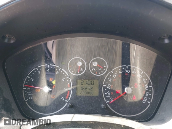 2010 Ford Transit Connect XL с VIN NM0LS7AN2AT032794, выставлен на аукционе IAAI как лот 42744438 с пробегом 220 008 миль миль и . История ставок и продаж доступна на DreamBid. Изображение 7.