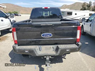 2019 Ford F-350 XL with VIN 1FT8W3BT0KED37509, listed as a Copart auction lot 60283655 with 122,571 mi miles and Salvage title. Bid and sale history available at DreamBid. Image 6.
