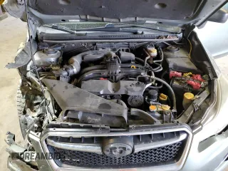 2015 Subaru Impreza 2.0i z VIN JF1GPAA67FH279210, wystawiony jako Copart lot #53798035 z przebiegiem 201 215 mil mil oraz Szkoda całkowita • Salvage title. Historia ofert i sprzedaży dostępna na DreamBid. Obrazek 12.