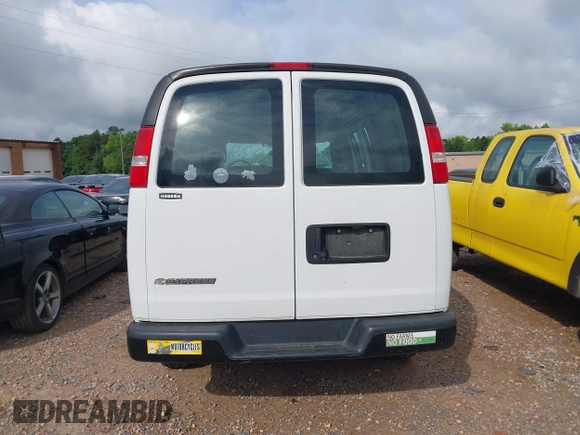2019 Chevrolet Express Cargo with VIN 1GCWGAFG7K1372805, listed as a IAAI auction lot 42428224 with 23,949 mi miles and . Bid and sale history available at DreamBid. Image 16.