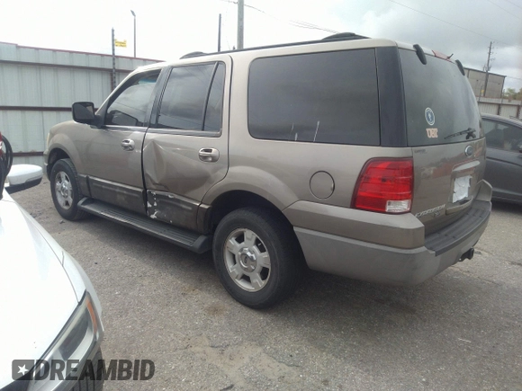 2003 Ford Expedition Special Service with VIN 1FMRU15W33LB74108, listed as a IAAI auction lot 42337025 with 315,691 mi miles and . Bid and sale history available at DreamBid. Image 3.