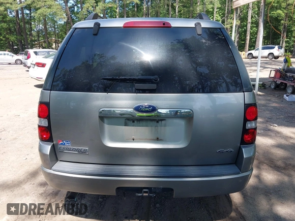 2008 Ford Explorer Limited с VIN 1FMEU75828UA32062, выставлен на аукционе IAAI как лот 42518271 с пробегом 352 328 миль миль и . История ставок и продаж доступна на DreamBid. Изображение 16.