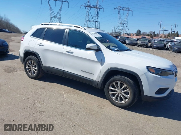 2019 Jeep Cherokee Latitude with VIN 1C4PJMCX7KD146578, listed as a IAAI auction lot 41709586 with 61,134 mi miles. Bid and sale history available at carsss.com. Image 1.