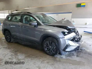 2024 Volkswagen Taos S с VIN 3VV5X7B2XRM073641, выставлен на аукционе Copart как лот 55041775 с пробегом 20 277 миль миль и Списание • Salvage title. История ставок и продаж доступна на DreamBid. Изображение 4.