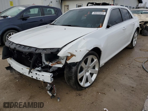 2012 Chrysler 300 SRT8 with VIN 2C3CCAFJ0CH801820, listed as a Copart auction lot 86644424 with 40,285 mi miles and Salvage Title. Bid and sale history available at carsss.com. Image 1.