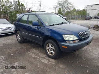 2002 Lexus RX with VIN JTJHF10UX20244149, listed as a IAAI auction lot 42188158 with 244,731 mi miles. Bid and sale history available at carsss.com. Image 1.