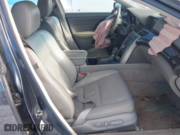 2011 Acura RL Technology with VIN JH4KB2F63BC000889, listed as a IAAI auction lot 41600069 with 181,907 mi miles and . Bid and sale history available at DreamBid. Image 5.