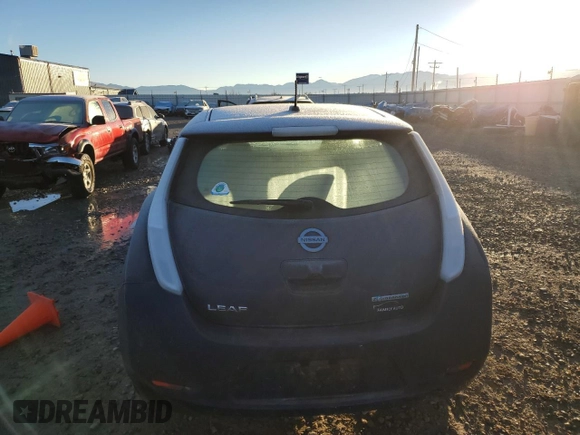 2017 Nissan LEAF SL with VIN 1N4BZ0CP1HC305482, listed as a Copart auction lot 78653914 with 38,079 mi miles and Salvage Title. Bid and sale history available at carsss.com. Image 6.