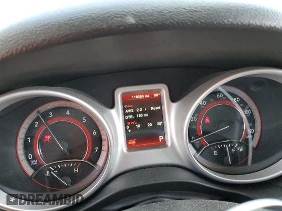 2017 Dodge Journey SXT with VIN 3C4PDCBB5HT701487, listed as a Copart auction lot 58821045 with 118,585 mi miles and Salvage title. Bid and sale history available at DreamBid. Image 9.