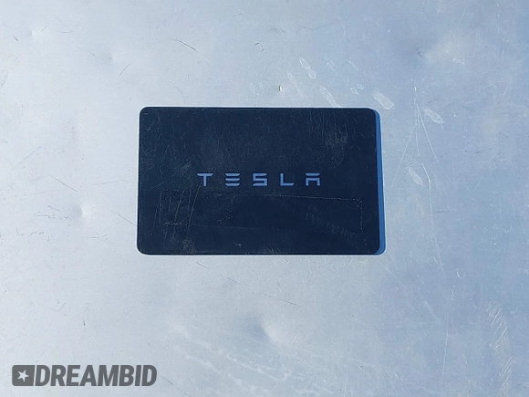 2022 Tesla Model Y Performance z VIN 7SAYGDEF2NF490794, wystawiony jako IAAI lot #42218742 z przebiegiem 41 402 mil mil oraz . Historia ofert i sprzedaży dostępna na DreamBid. Obrazek 11.
