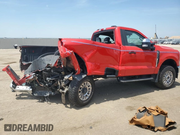 2024 Ford F-350 XL z VIN 1FTRF3BN6REC31663, wystawiony jako Copart lot #60528415 z przebiegiem 57 410 mil mil oraz Szkoda całkowita • Salvage title. Historia ofert i sprzedaży dostępna na DreamBid. Obrazek 3.