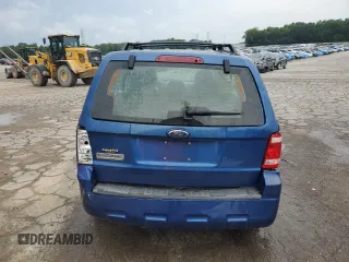 2008 Ford Escape XLS z VIN 1FMCU02Z18KB98824, wystawiony jako Copart lot #61684455 z przebiegiem 172 282 mil mil oraz Szkoda całkowita • Salvage title. Historia ofert i sprzedaży dostępna na DreamBid. Obrazek 6.