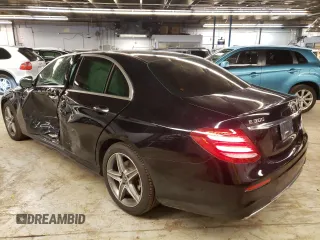2019 Mercedes-Benz E-Class E 300 with VIN WDDZF4KB9KA550344, listed as a Copart auction lot 71108152 with 23,210 mi miles. Bid and sale history available at carsss.com. Image 2.