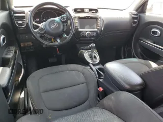 2016 Kia Soul + z VIN KNDJP3A56G7368051, wystawiony jako Copart lot #57609315 z przebiegiem 116 612 mil mil oraz Czysty tytuł • Clean title. Historia ofert i sprzedaży dostępna na DreamBid. Obrazek 8.