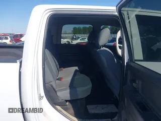 2016 Ram 2500 Tradesman with VIN 3C6UR5CJ5GG362119, listed as a IAAI auction lot 41982080 with 151,447 mi miles and . Bid and sale history available at DreamBid. Image 8.