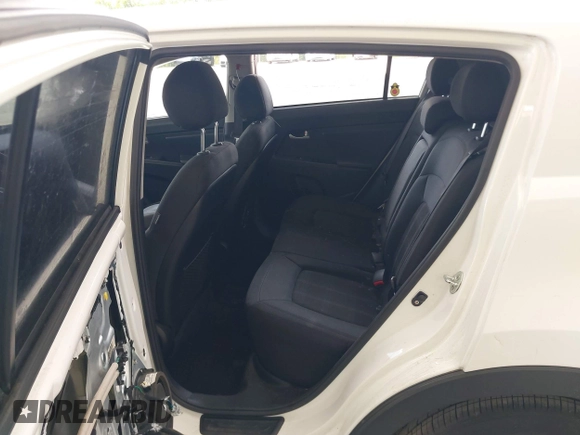 2013 Kia Sportage LX z VIN KNDPB3A2XD7521010, wystawiony jako IAAI lot #42297975 z przebiegiem 134 826 mil mil oraz . Historia ofert i sprzedaży dostępna na DreamBid. Obrazek 8.