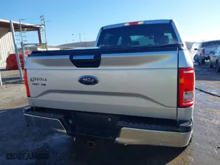 2015 Ford F-150 XLT with VIN 1FTEW1EG6FFA40668, listed as a IAAI auction lot 41752368 with 190,888 mi miles. Bid and sale history available at carsss.com. Image 17.