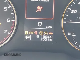2025 Subaru Outback Wilderness z VIN 4S4BTGUDXS3233676, wystawiony jako IAAI lot #42219497 z przebiegiem 2 001 mil mil oraz . Historia ofert i sprzedaży dostępna na DreamBid. Obrazek 15.