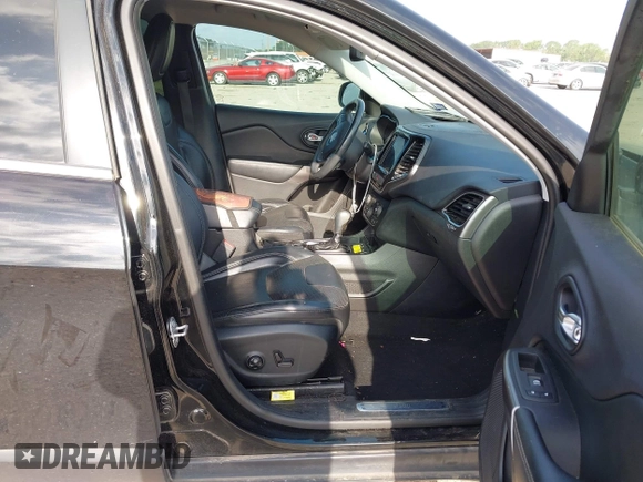 2019 Jeep Cherokee Limited с VIN 1C4PJLDB1KD278314, выставлен на аукционе IAAI как лот 42046675 с пробегом 110 173 миль миль и . История ставок и продаж доступна на DreamBid. Изображение 5.