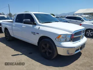2019 Ram 1500 SLT z VIN 1C6RR6TT5KS608648, wystawiony jako IAAI lot #42311741 z przebiegiem 112 883 mil mil oraz . Historia ofert i sprzedaży dostępna na DreamBid. Obrazek 1.